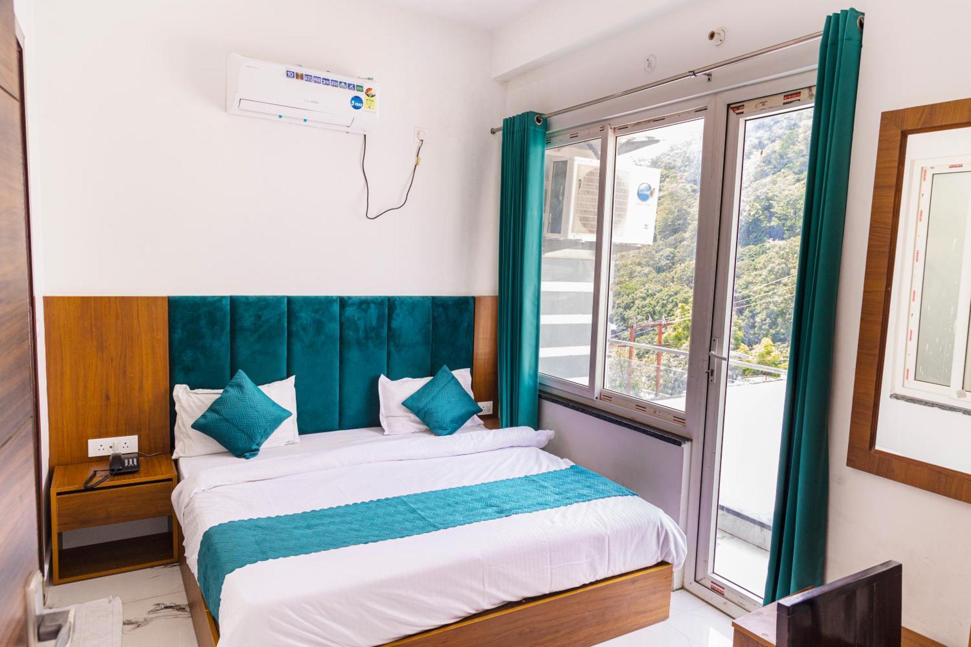Hotel Parth Inn Rishikesh Exterior photo