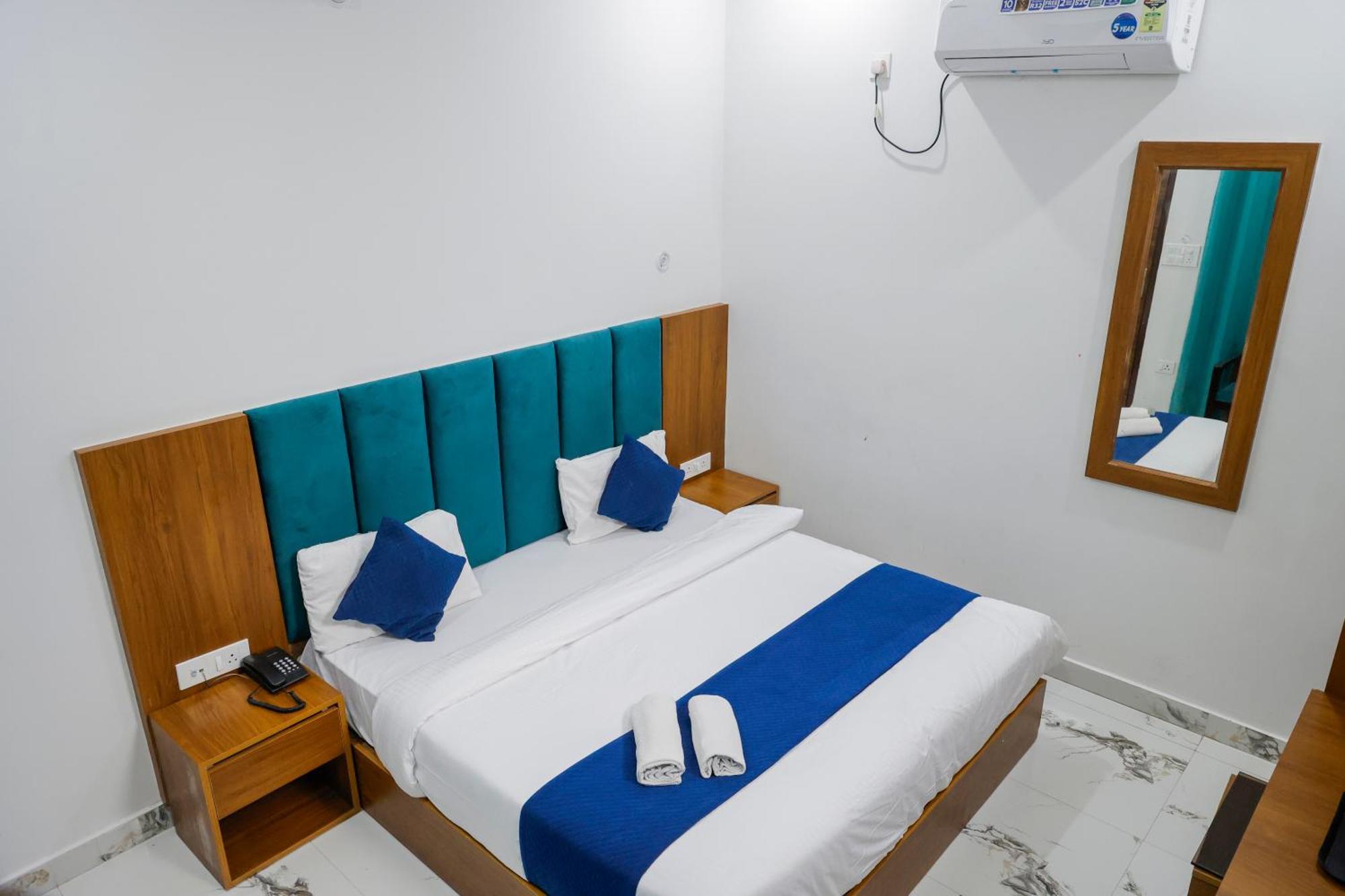 Hotel Parth Inn Rishikesh Exterior photo