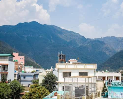 Hotel Parth Inn Rishikesh Exterior photo